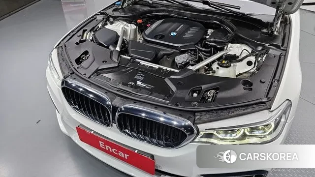 BMW 5 Series (G30) id 3417586 из Кореи 16