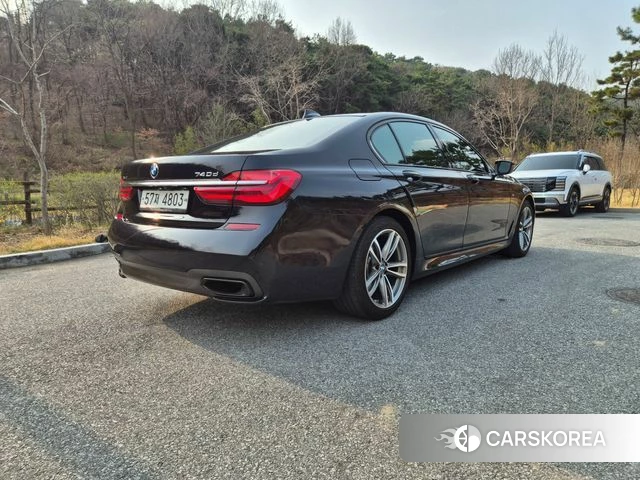 BMW 7 Series (G11) id 3853858 из Кореи 16