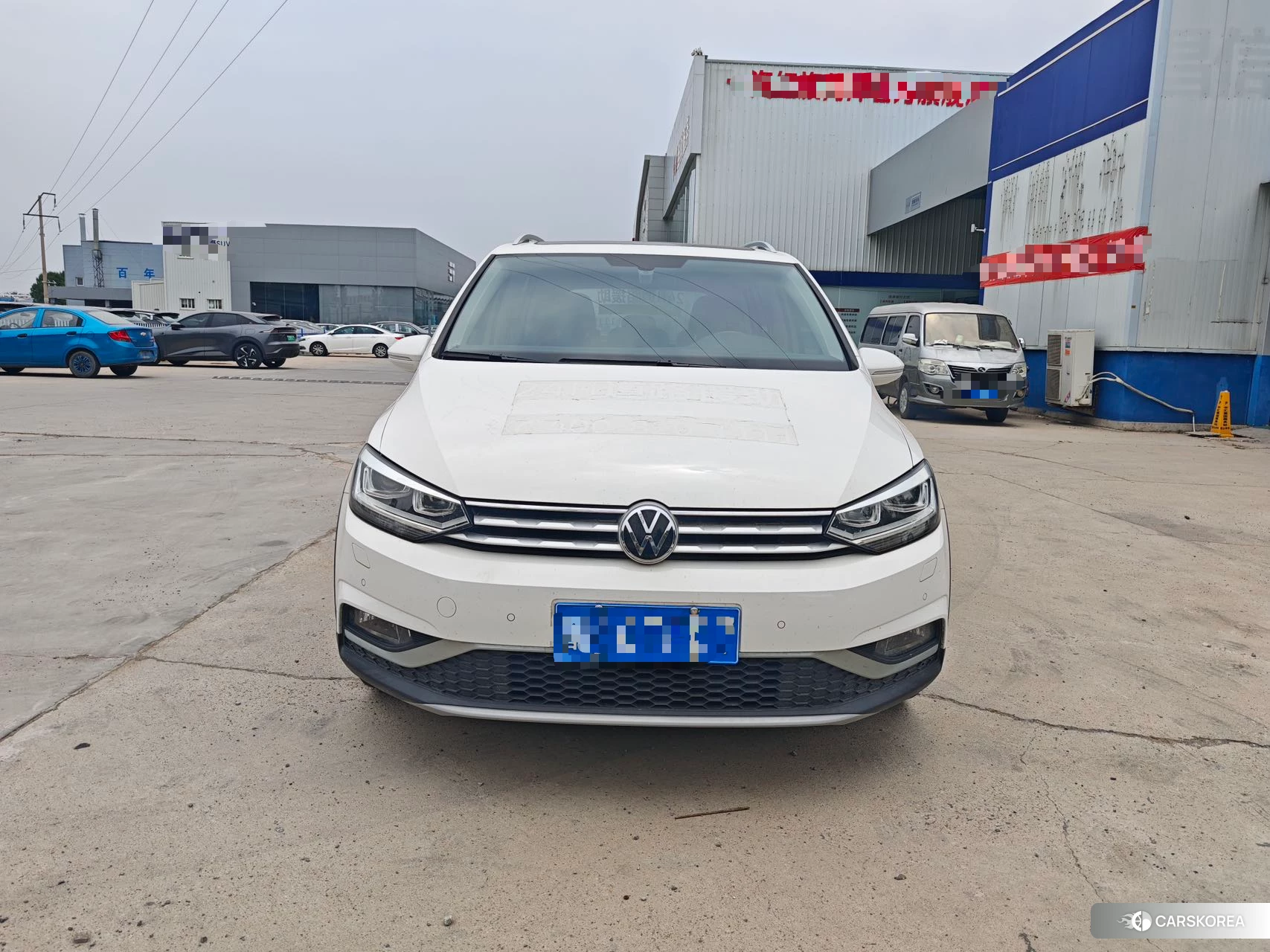 Volkswagen Touran L 2020 Белый из Китая, фото 6
