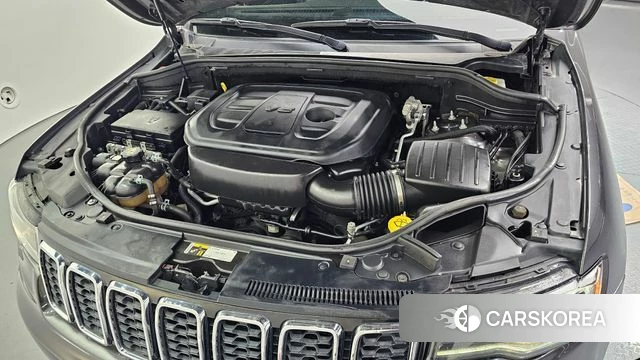 Jeep Grand Cherokee id 4362102 из Кореи 20