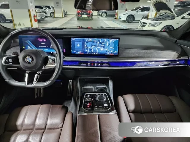 BMW 7 Series (G70) id 3776842 из Кореи 16