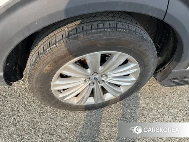 Ford Explorer 6th Generation id 3530629 из Кореи 8