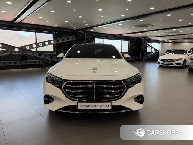 Mercedes-Benz E-Class W214 id 3739074 из Кореи 16