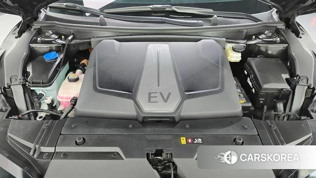 Kia EV6 id 4774606 из Кореи 32