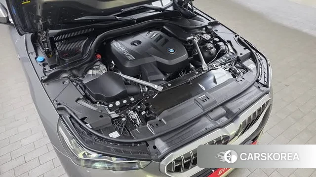 BMW 5 Series (G60) id 3763314 из Кореи 16