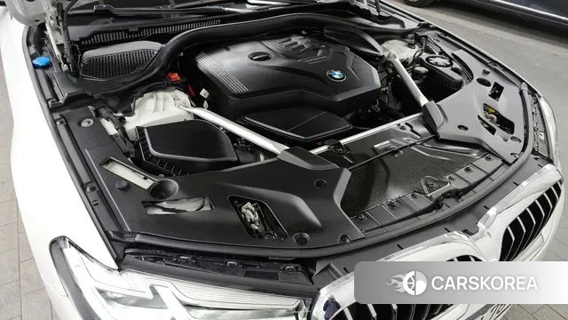 BMW 5 Series (G30) id 3629636 из Кореи 16