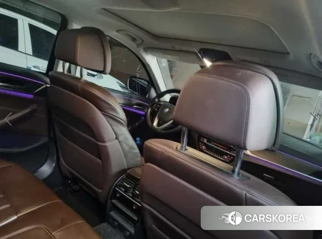 BMW 5 Series (G30) 2019 Белый из Кореи, фото 6