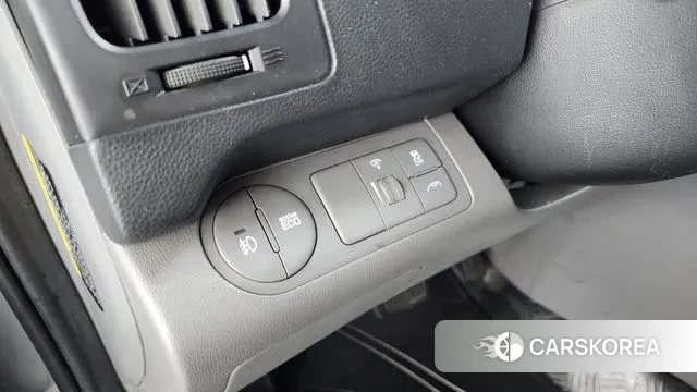 Hyundai The New Grand Starex id 3753454 из Кореи 16