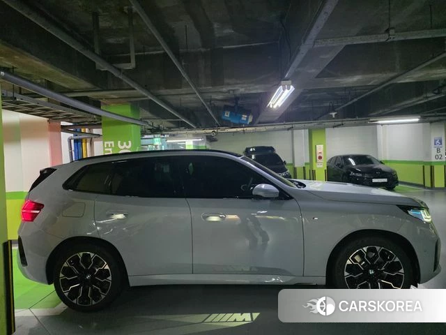BMW X3 (G45) 2026 Светло-серебряный цвет из Кореи, фото 6
