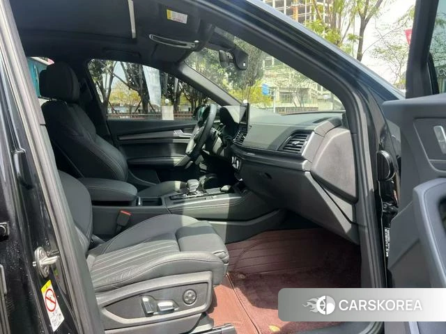 Audi Q5L 2024 Черный из Китая, фото 6