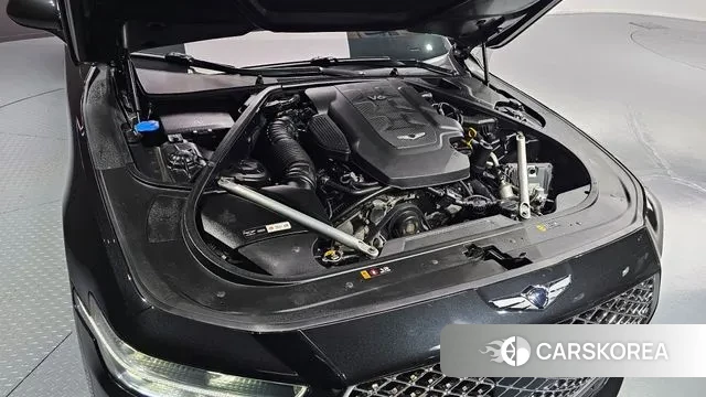 Genesis G90 id 3000302 из Кореи 16