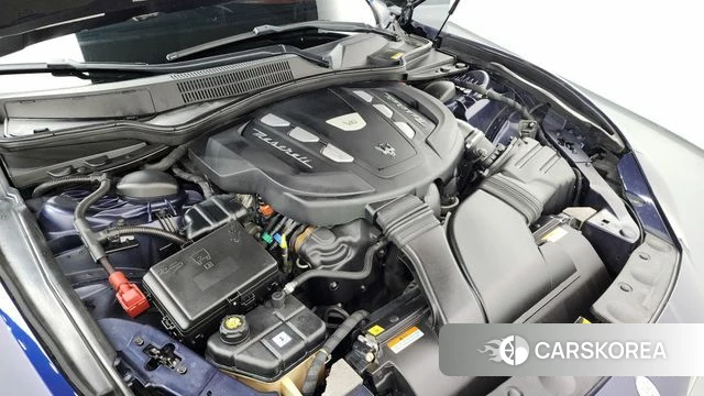 Maserati Ghibli id 3905744 из Кореи 16