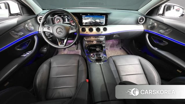 Mercedes-Benz E-Class W213 id 4397954 из Кореи 27