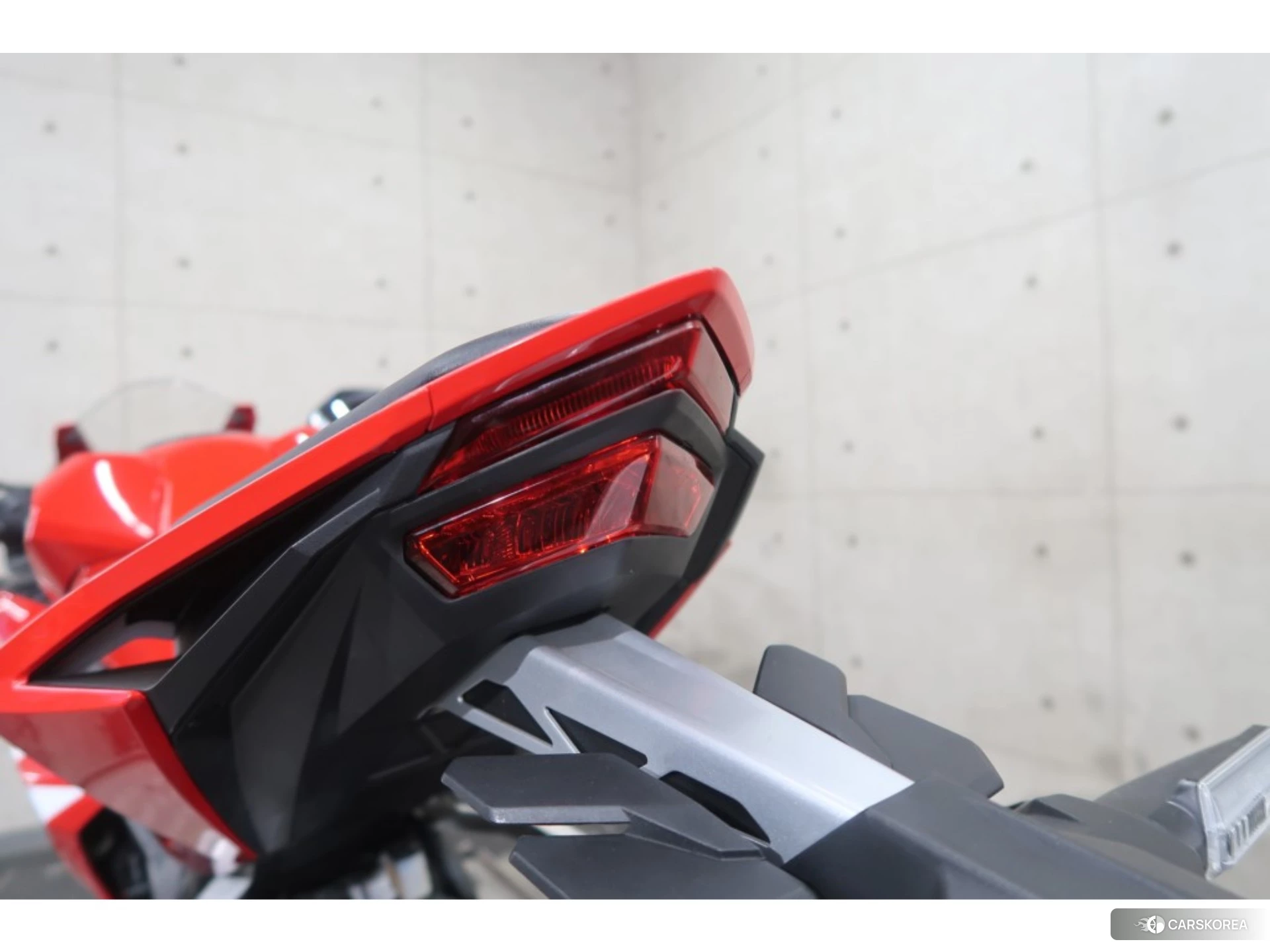 Honda CBR250RR id 3947692 из Японии 27