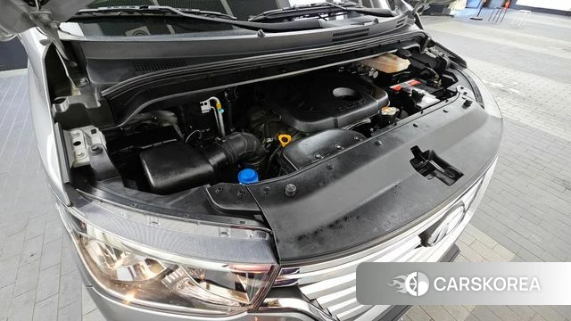 Hyundai The New Grand Starex id 4477407 из Кореи 27