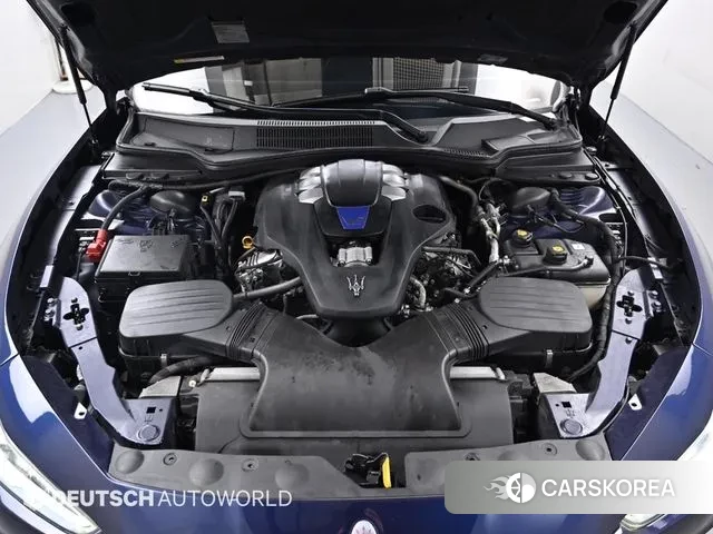 Maserati Ghibli id 3161978 из Кореи 16