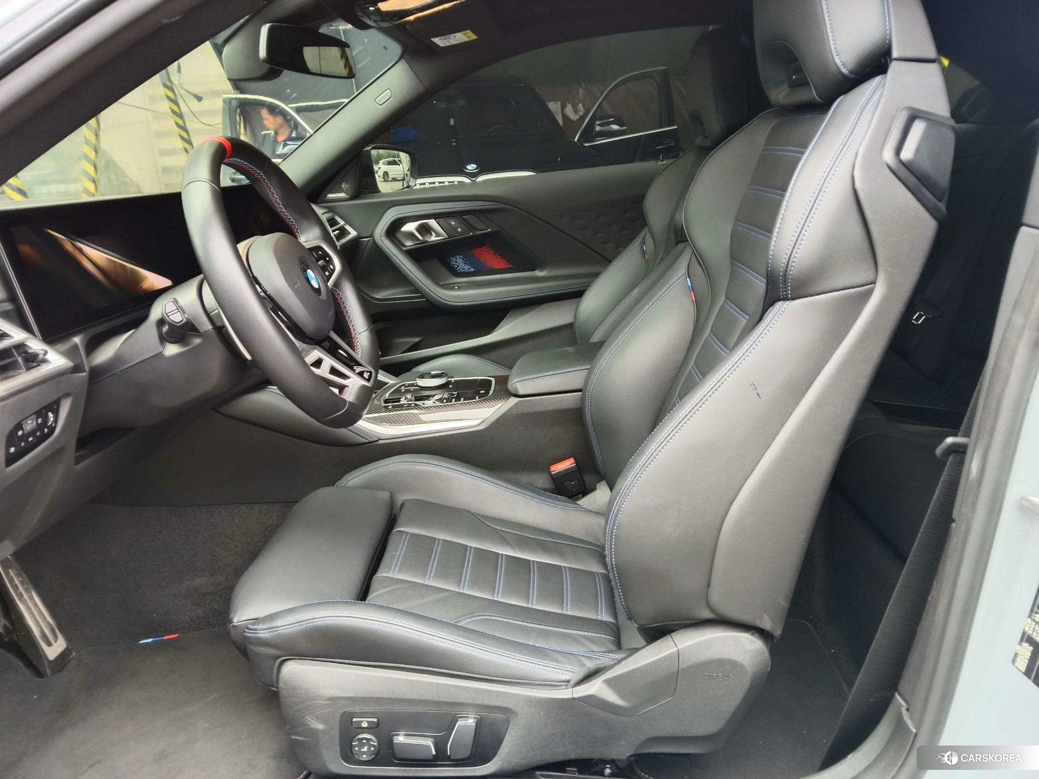 BMW 2 series (imported) 2024 Темно-серый из Китая, фото 6