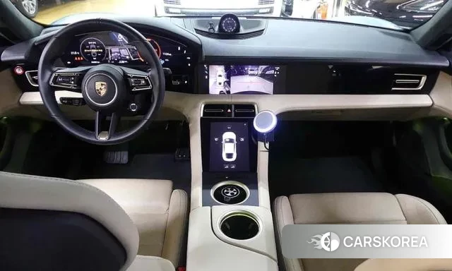 Porsche Taycan id 3047996 из Кореи 16