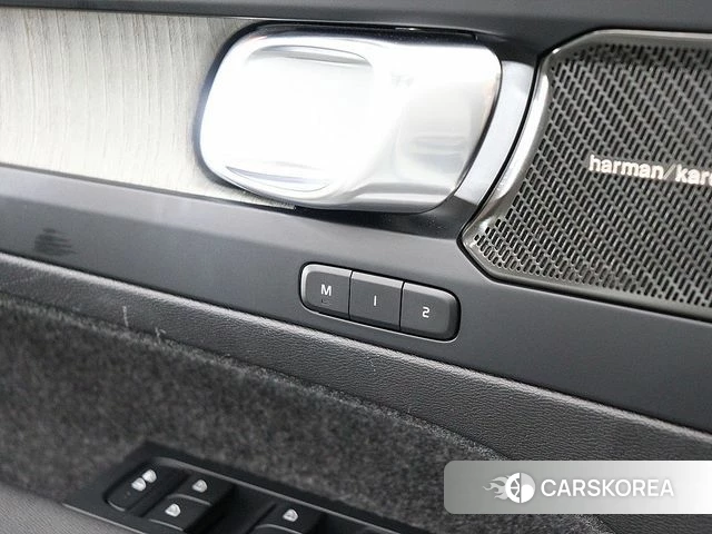 Volvo XC40 id 4454834 из Кореи 16