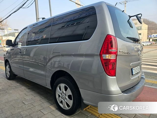 Hyundai The New Grand Starex id 3795425 из Кореи 16