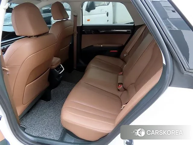 Hyundai Grandeur Hybrid (GN7) id 3503032 из Кореи 16