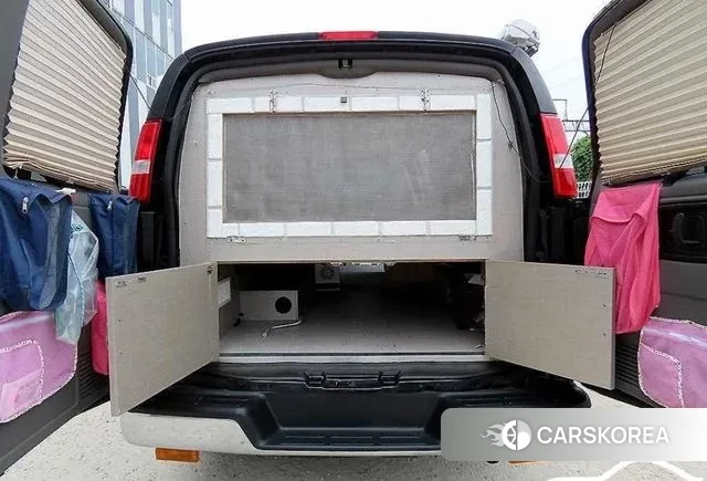 Chevrolet Express Van 2018 Черный из Кореи, фото 6