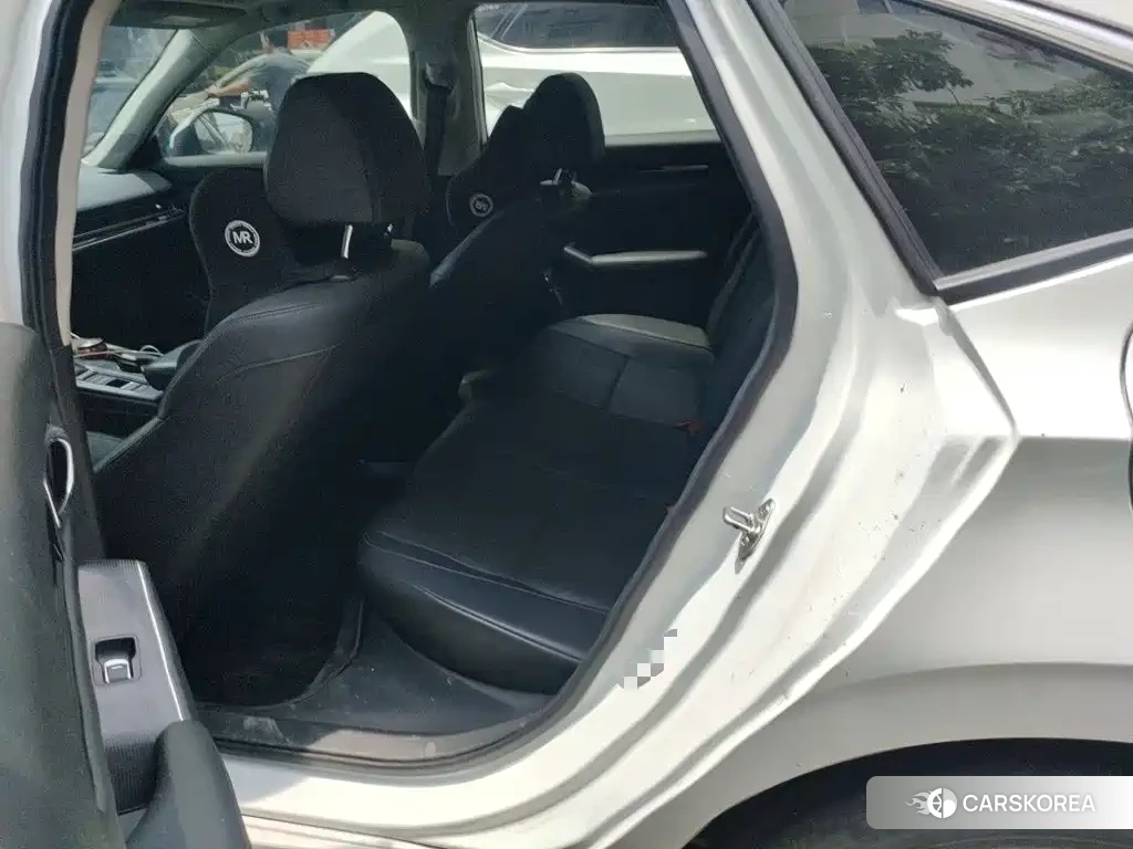 Honda Integra id 4629637 из Китая 17