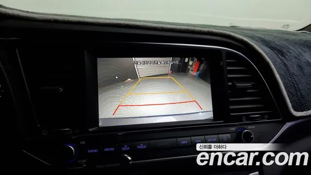 Hyundai Avante AD id 2680589 из Кореи 16