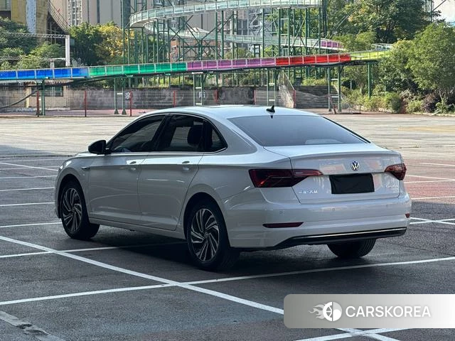 Volkswagen Sagitar id 4348810 из Китая 12