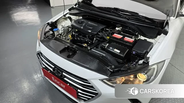 Hyundai Avante AD id 3066111 из Кореи 16