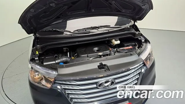 Hyundai The New Grand Starex id 2859278 из Кореи 16