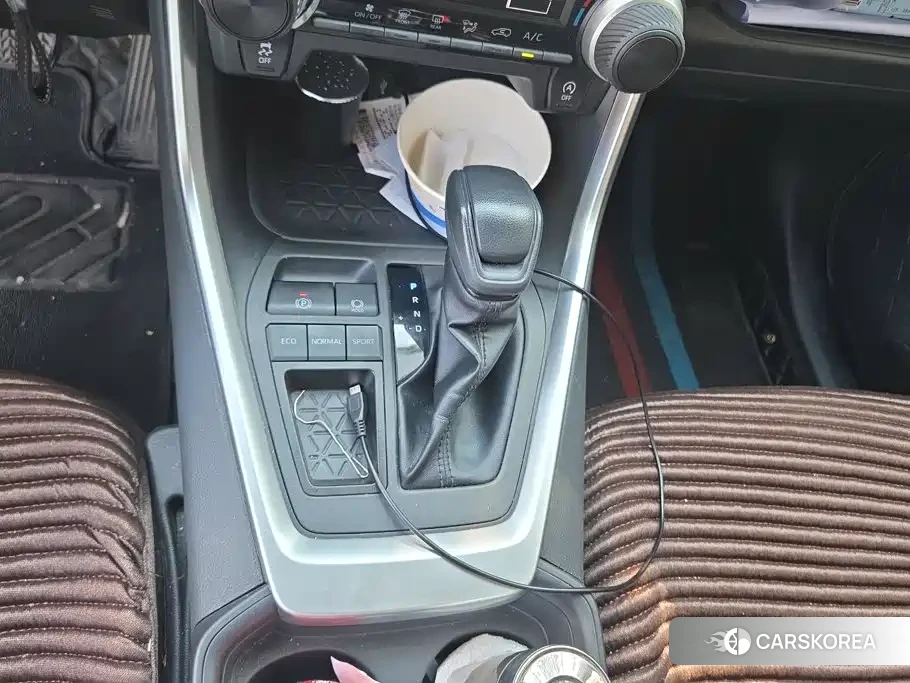 Toyota RAV4 id 4669232 из Китая 12