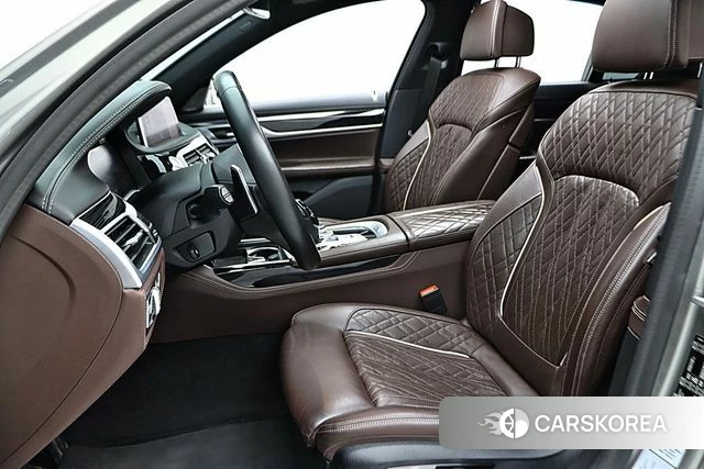 BMW 7 Series (G11) id 3801092 из Кореи 16