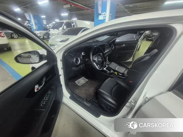 Kia Come New K3 id 3572505 из Кореи 13