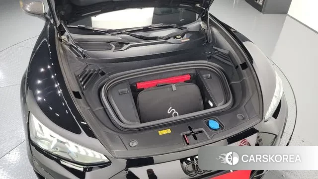 Audi RS e-Tron GT id 3280787 из Кореи 16