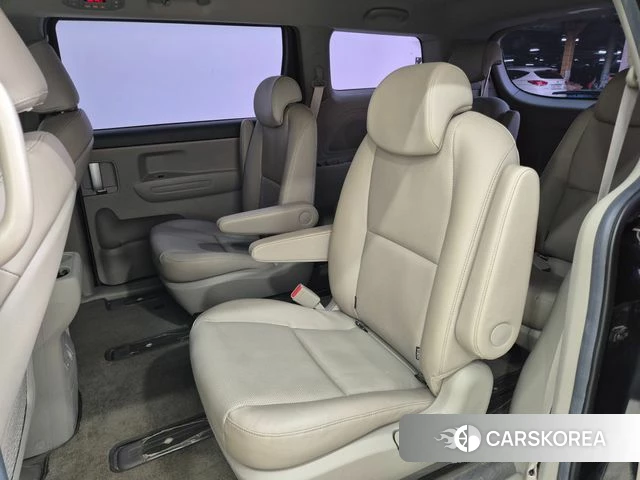Kia The New Carnival id 4345384 из Кореи 16