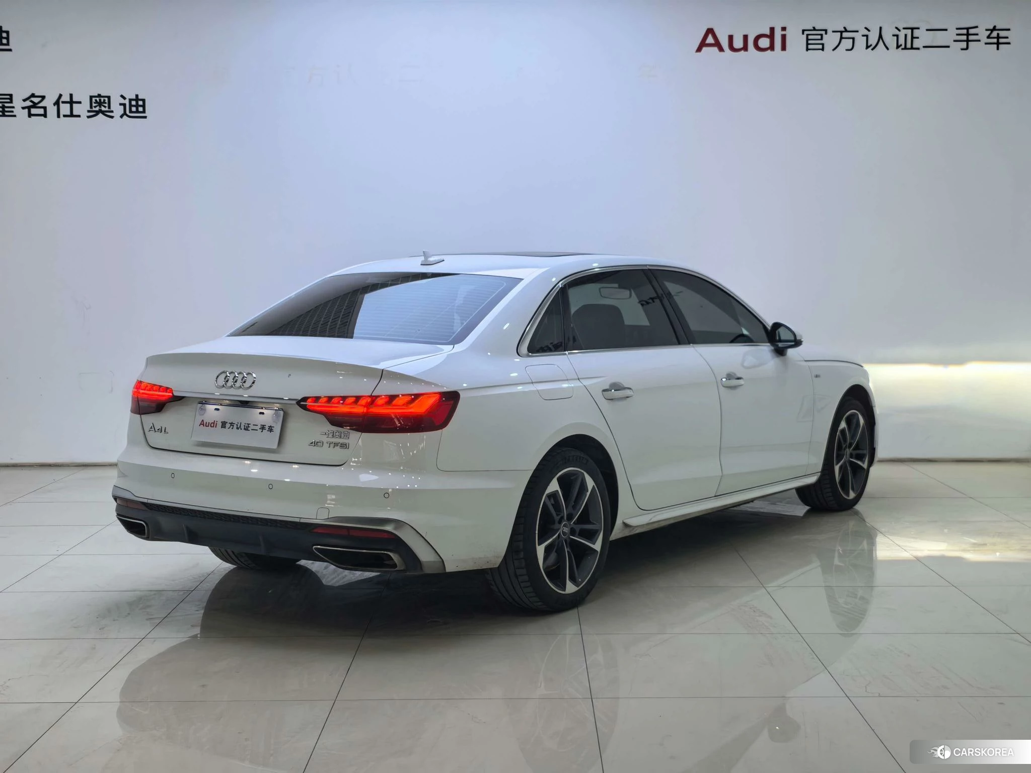 Audi A4L id 4426833 из Китая 11