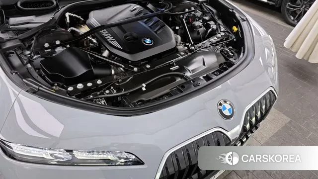 BMW 7 Series (G70) id 3644804 из Кореи 16