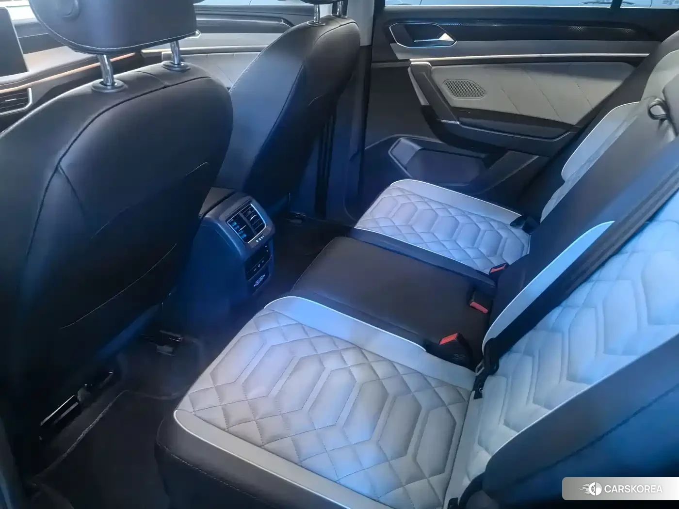 Volkswagen Tayron 2024 Черный из Китая, фото 6
