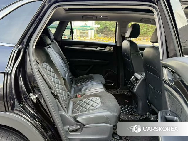 Volkswagen Tourang id 4380647 из Китая 8