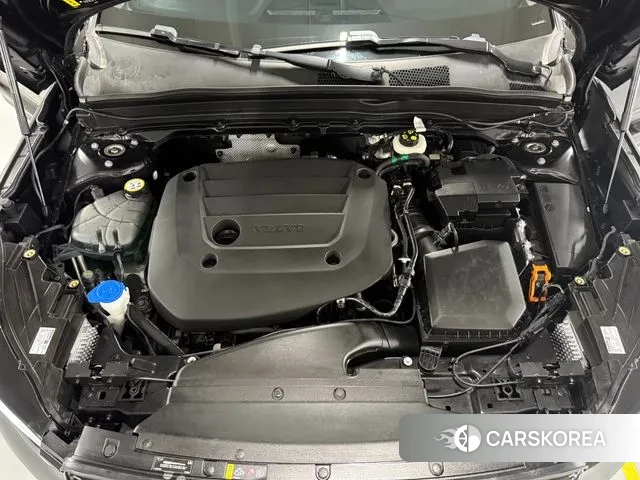 Volvo XC40 id 3415499 из Кореи 16