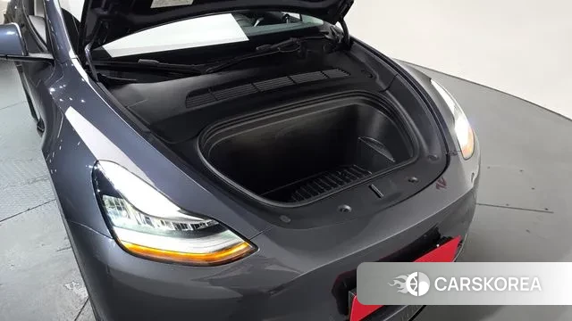 Tesla Model Y id 3224116 из Кореи 16