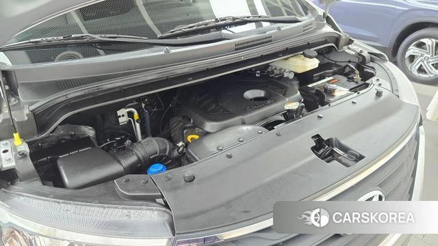 Hyundai The New Grand Starex id 4688620 из Кореи 16