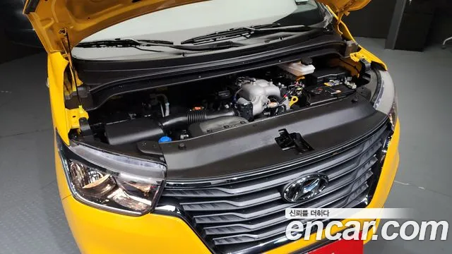 Hyundai The New Grand Starex id 2491354 из Кореи 16