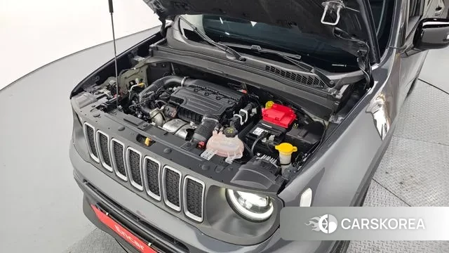 Jeep Renegade id 3497019 из Кореи 16