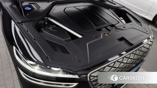 Genesis Electrified GV70 id 3022644 из Кореи 16