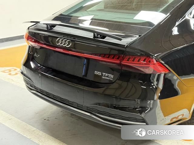 Audi A7 id 4208139 из Китая 15