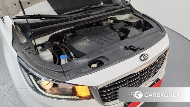 Kia The New Carnival id 3728178 из Кореи 16