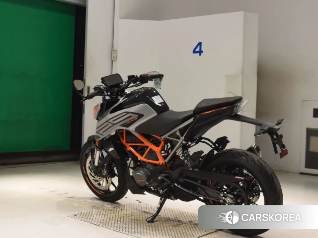 Проданный KTM 125 DUKE id 4297111 из Японии, фото 6