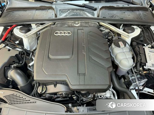 Audi A4L id 4258321 из Китая 11